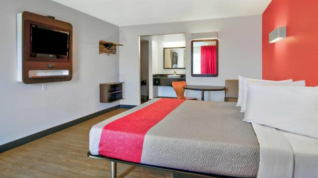 Motel 6 Victorville Exteriér fotografie