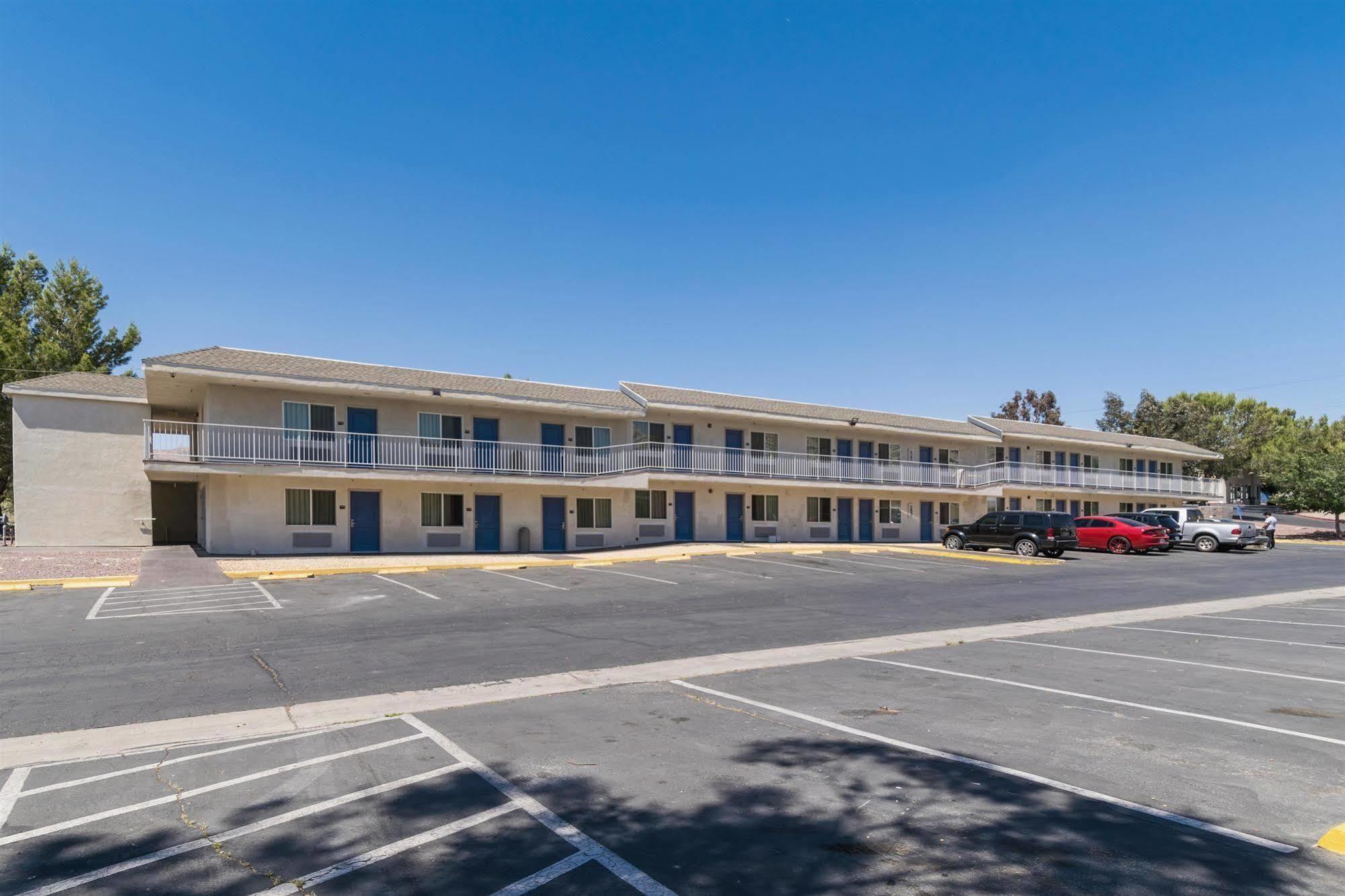 Motel 6 Victorville Exteriér fotografie